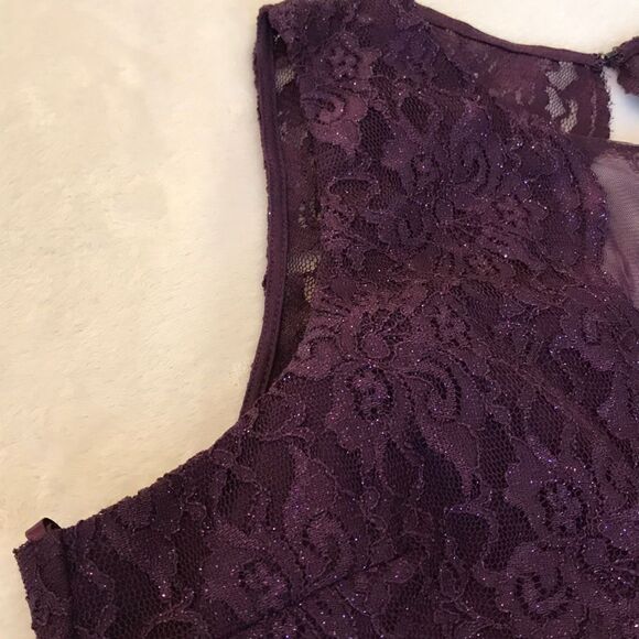 NWT City Triangles Purple Lace Crop Top - Size 15 - Picture 8 of 14